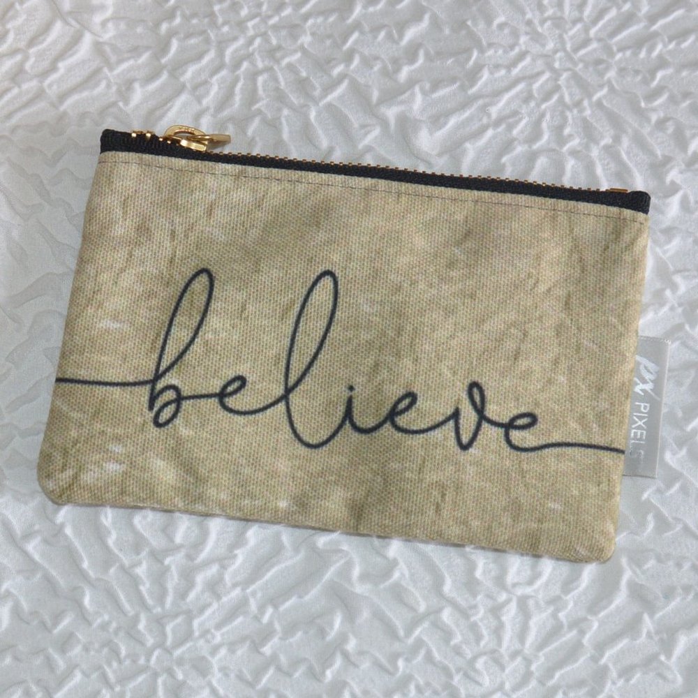 3/$25 Keep the Faith ~ Believe Carry-all Pouch
